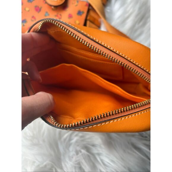 Coach Mini Jamie Camera Bag w Mini Vintage Rose Print IM/Light Orange w wallet - Picture 4 of 11